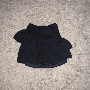 Flowy black skirt